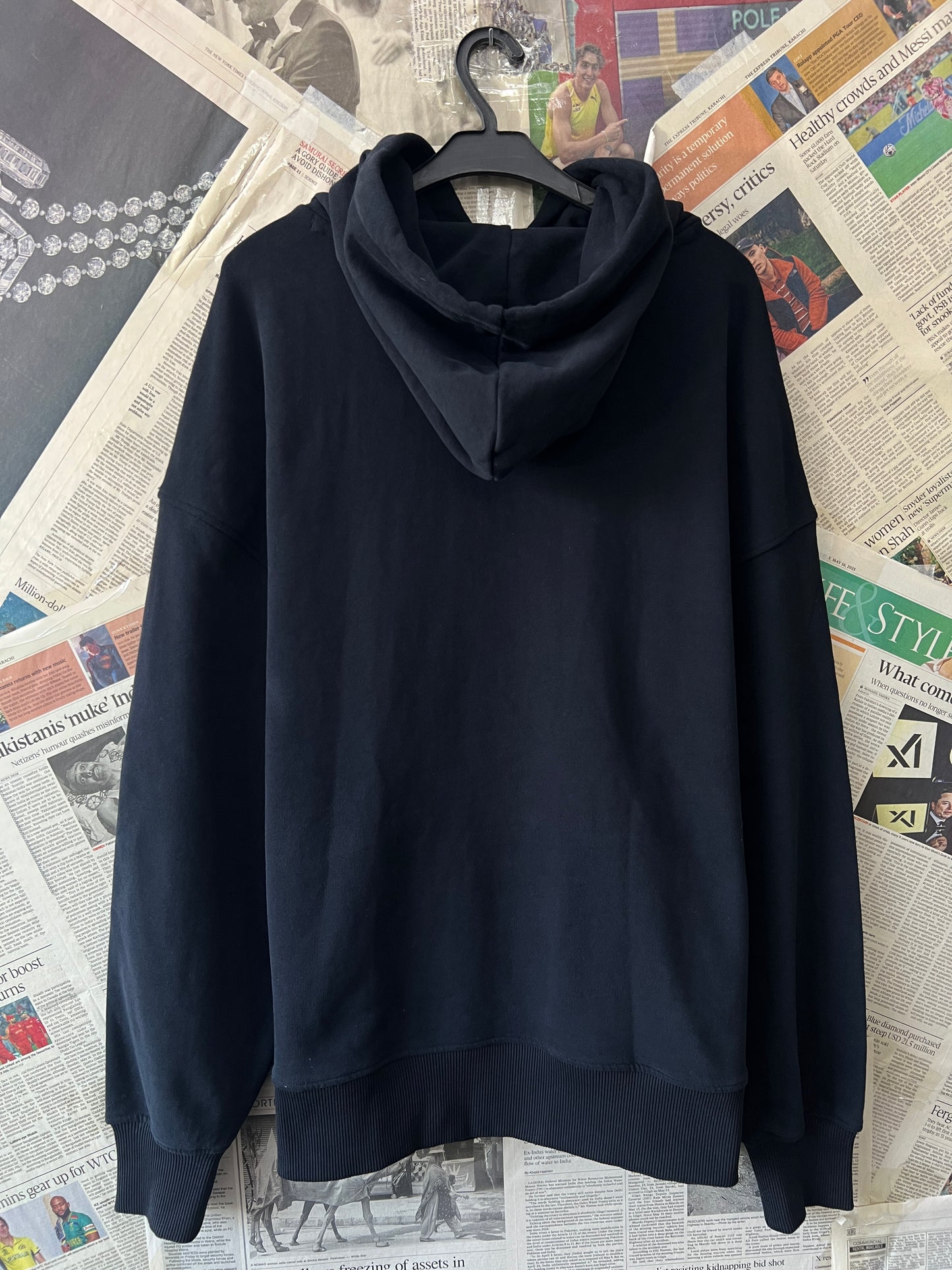 BOSS® Large | Chest 23 | Black | Hoodie | Cotton-Elastane | 2304