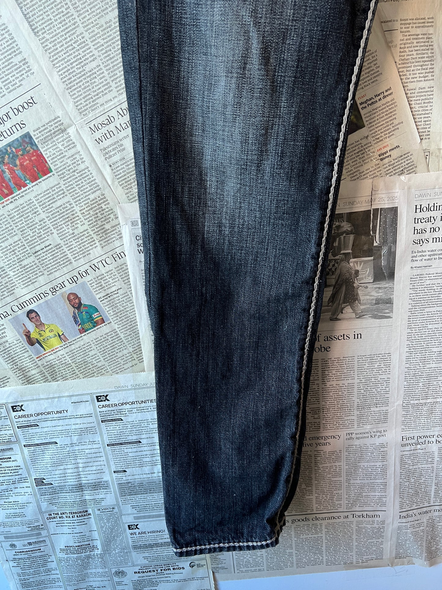 True ReligionĀ® Waist 34 | Denim Pants | Ricky Relaxed Straight | Vintage | 1084