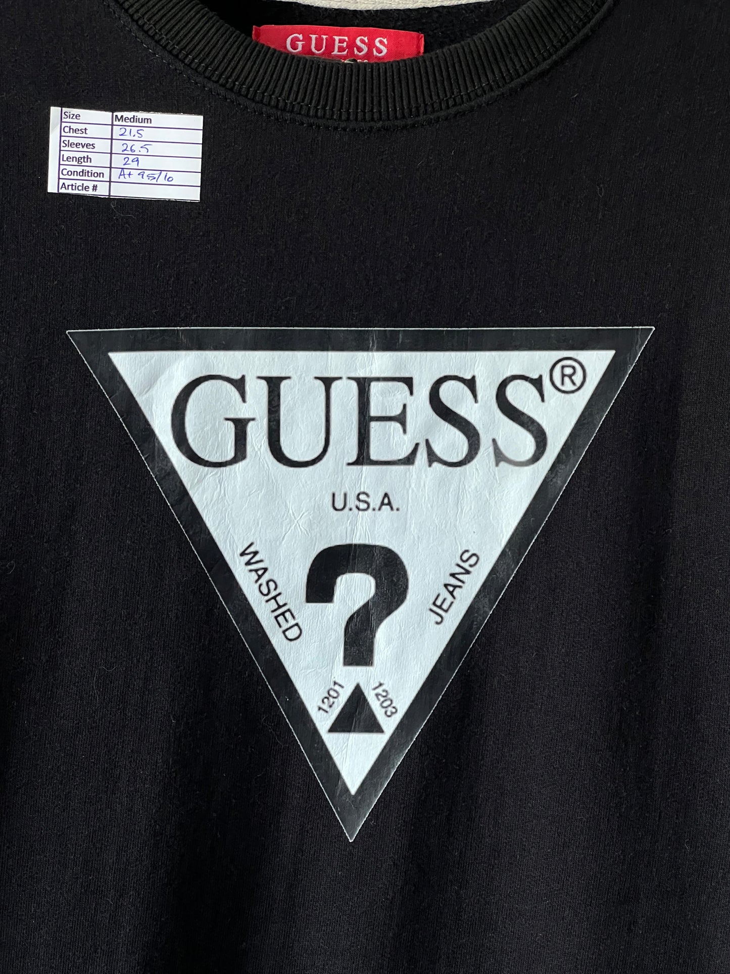 GUESS® Black | Chest 21.5 | Medium | Sweater