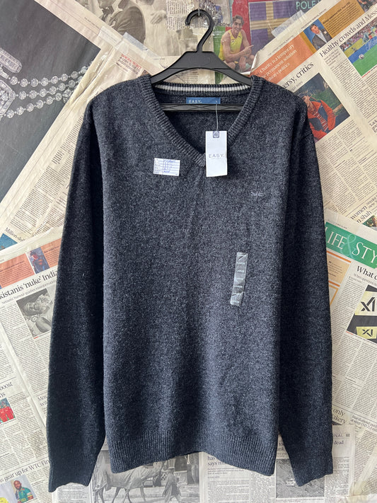 Easy® Medium | Chest 22.5 | Charcoal Grey | Sweater | 100% Wool | 465