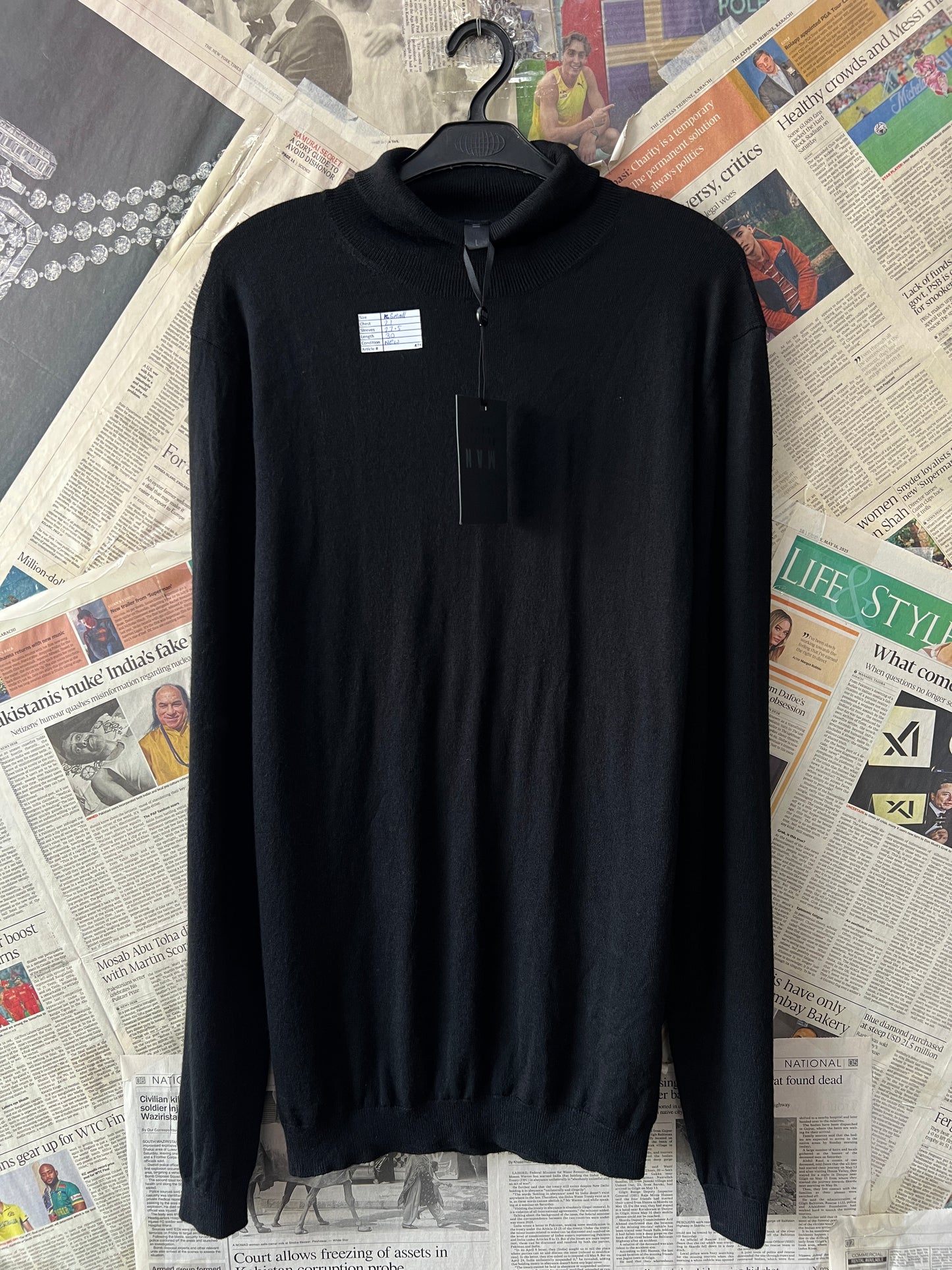 MAN® Small | Chest 21 | Black | High Neck Sweater | Acrylic-Wool Blend | 474