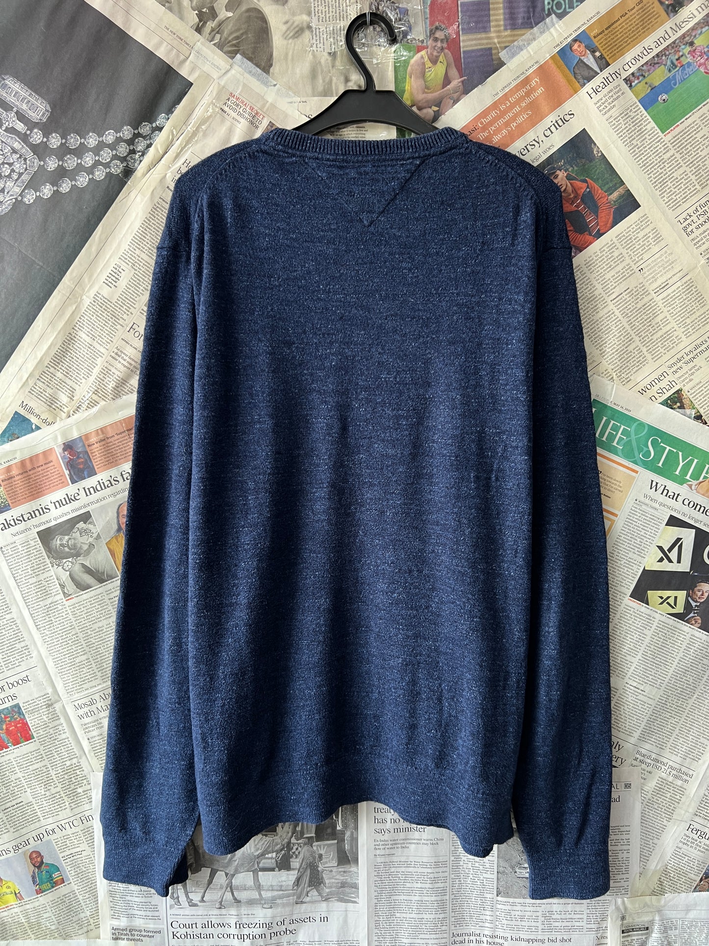 T*mmy Hilfiger® Large/XL | Chest 24.5 | Blue | Sweater | Cotton Wool Blend | 421