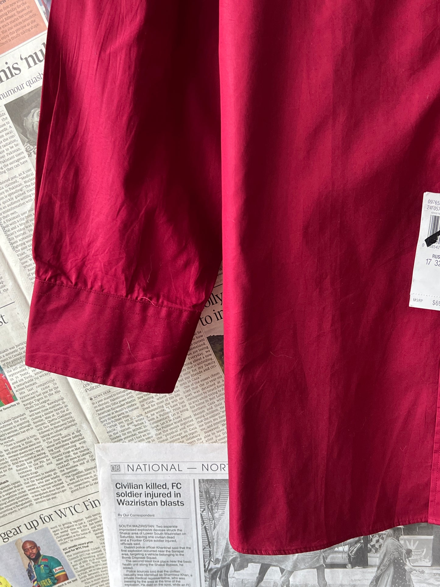 Tommy Hilfiger® Red | Chest 25 | XL | Shirt