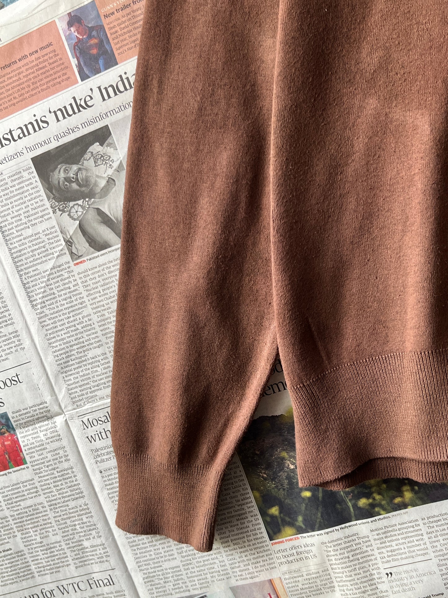 Ralph Lauren® Brown | Chest 23 | Large | V-Neck Sweater | Pima Cotton