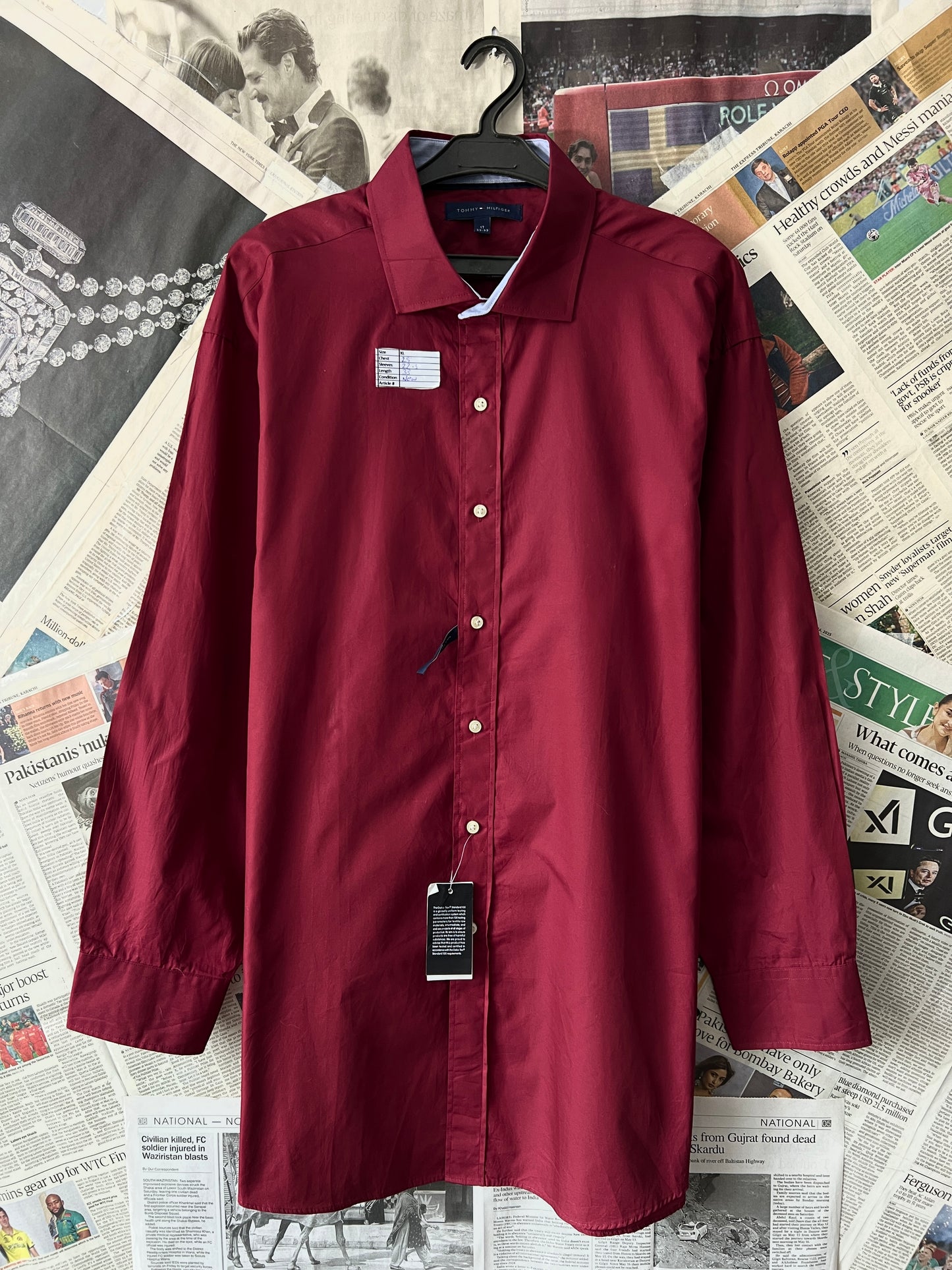 Tommy Hilfiger® Red | Chest 25 | XL | Shirt