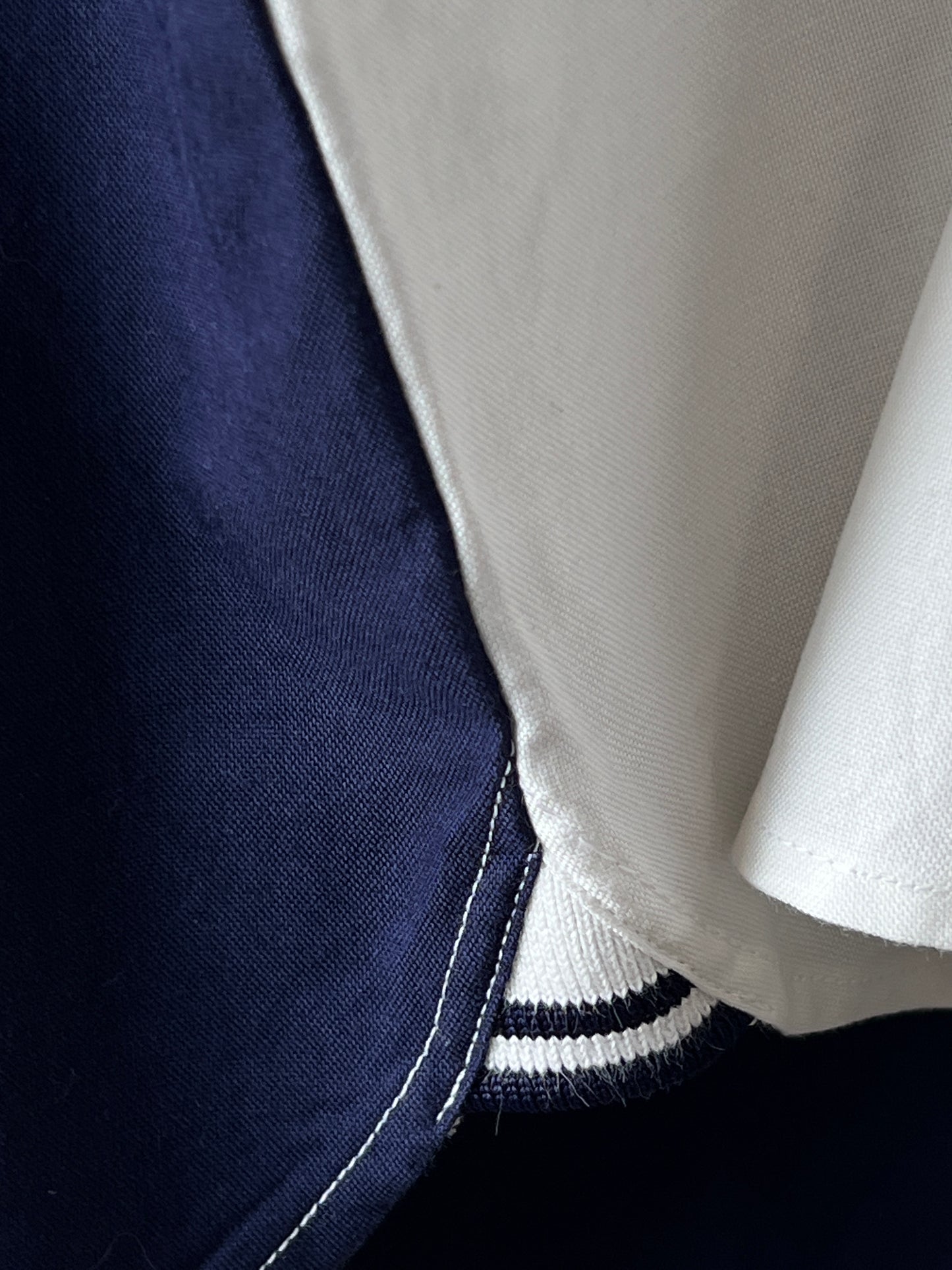 Fred Perry® Blue & White | Chest 20 | Small | Shirt