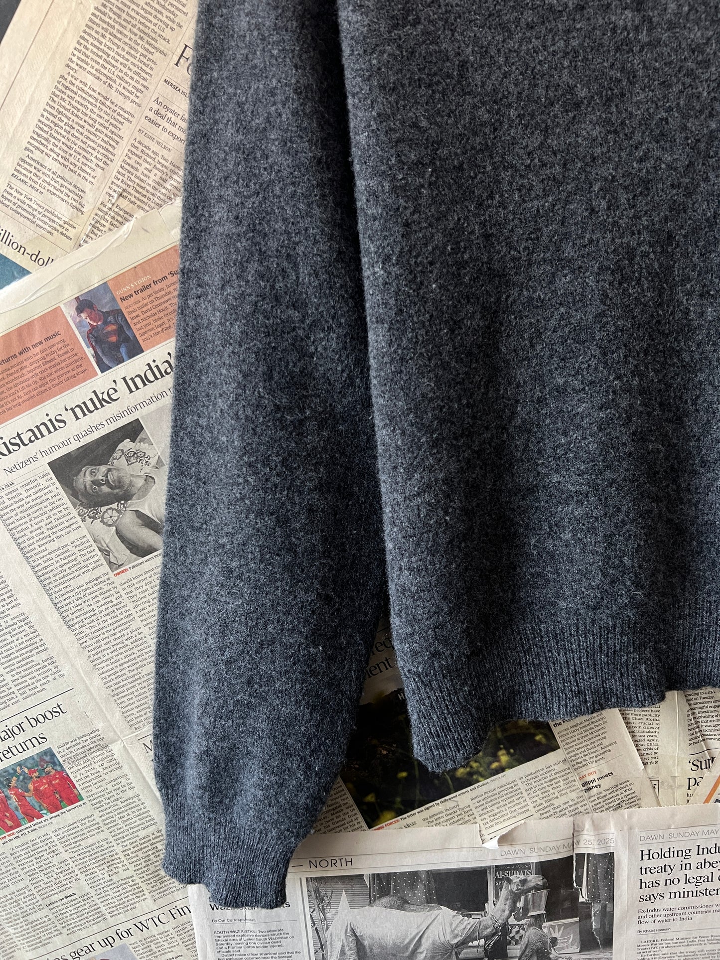 Women-Ralph Lauren® Medium | Bust 21.5" | Grey | Sweater | Wool | 2300