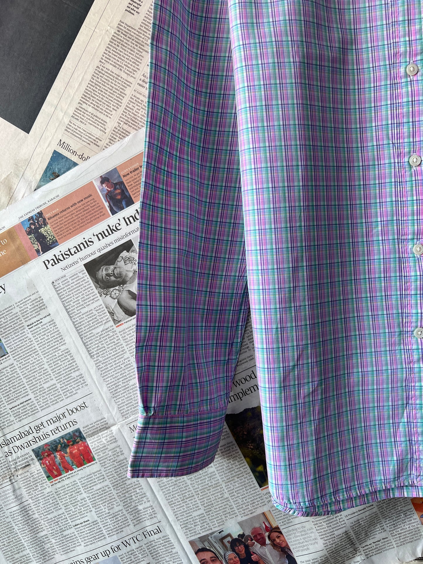 Ralph Lauren® Multicolor Check – (Chest: 20.5)