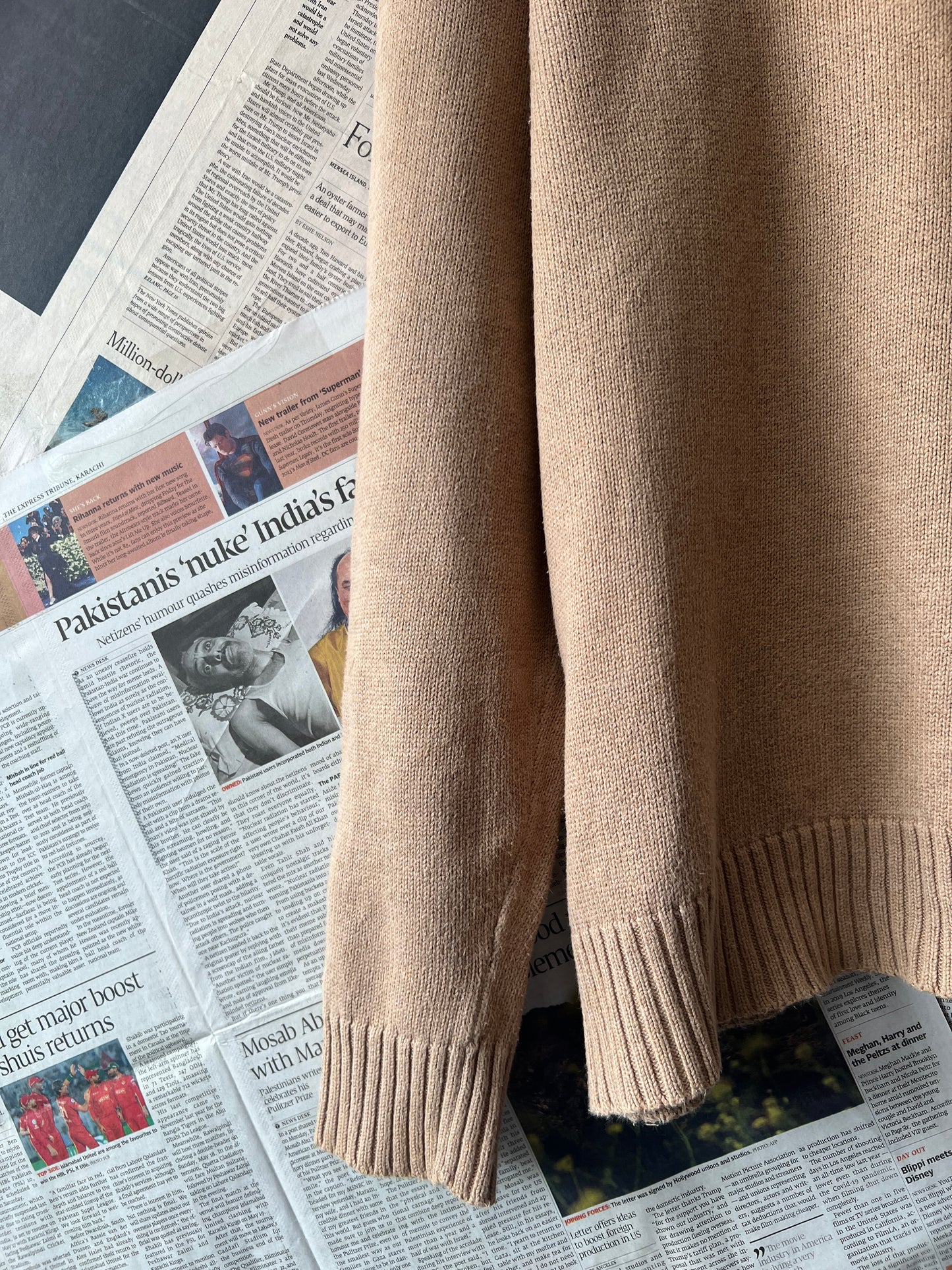 Ralph Lauren® Camel | Chest 23 | Large | Quarter Zipper Sweater | Cotton