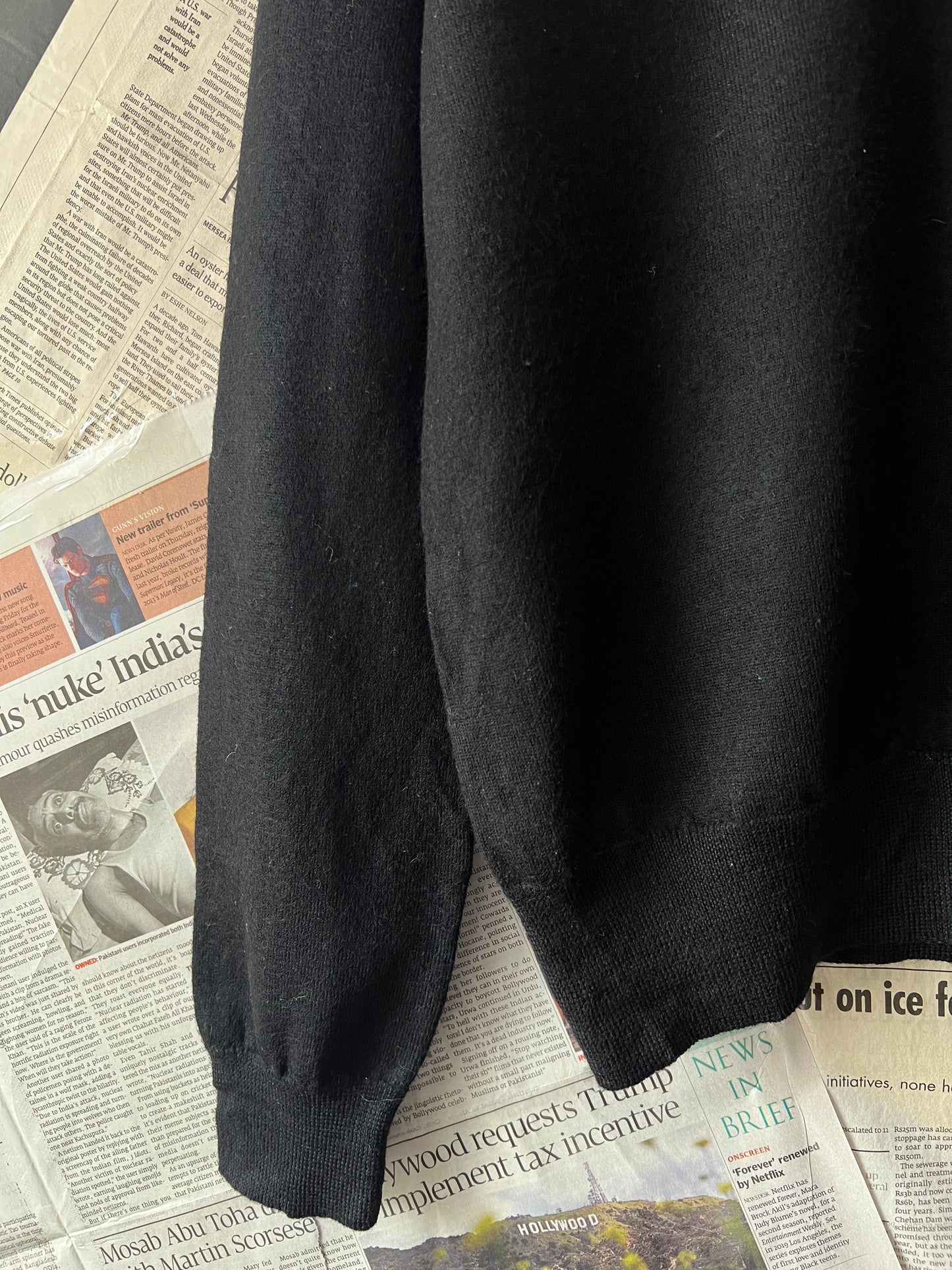 Ralph Lauren® Black | Chest 19 | Small | V-Neck Sweater | Merino Wool