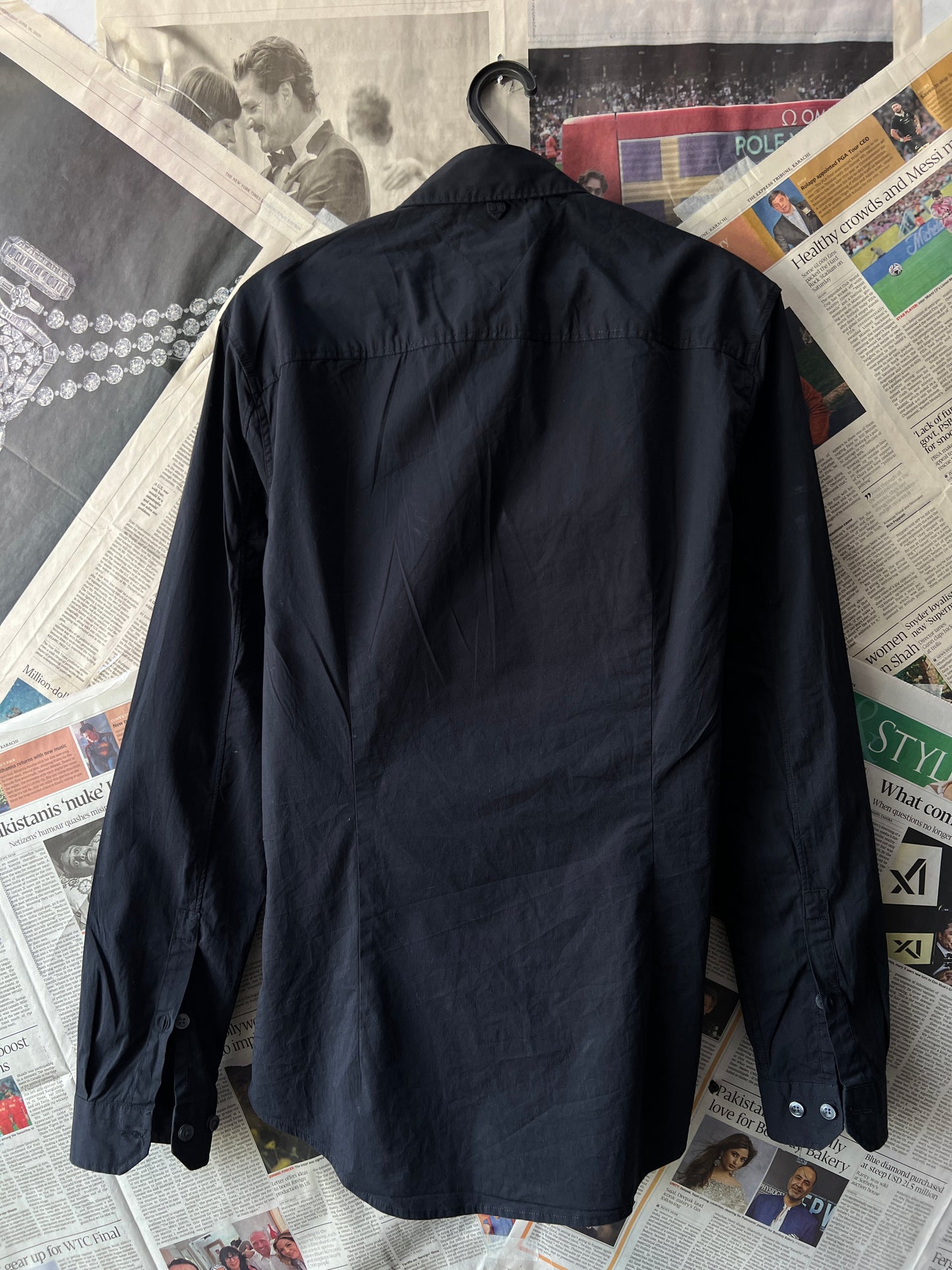 T*mmy Hilfiger® Small | Chest 19 | Black | Shirt | Cotton