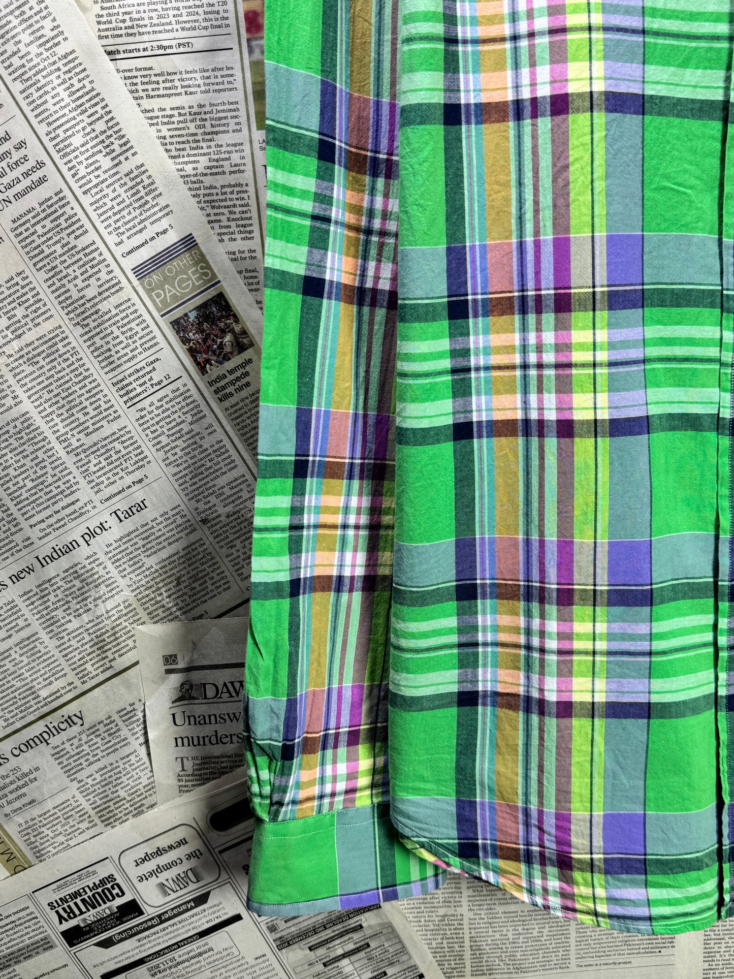 Ralph Lauren® Medium | Chest 21.5" | Green Plaid | Shirt | Cotton | 3585