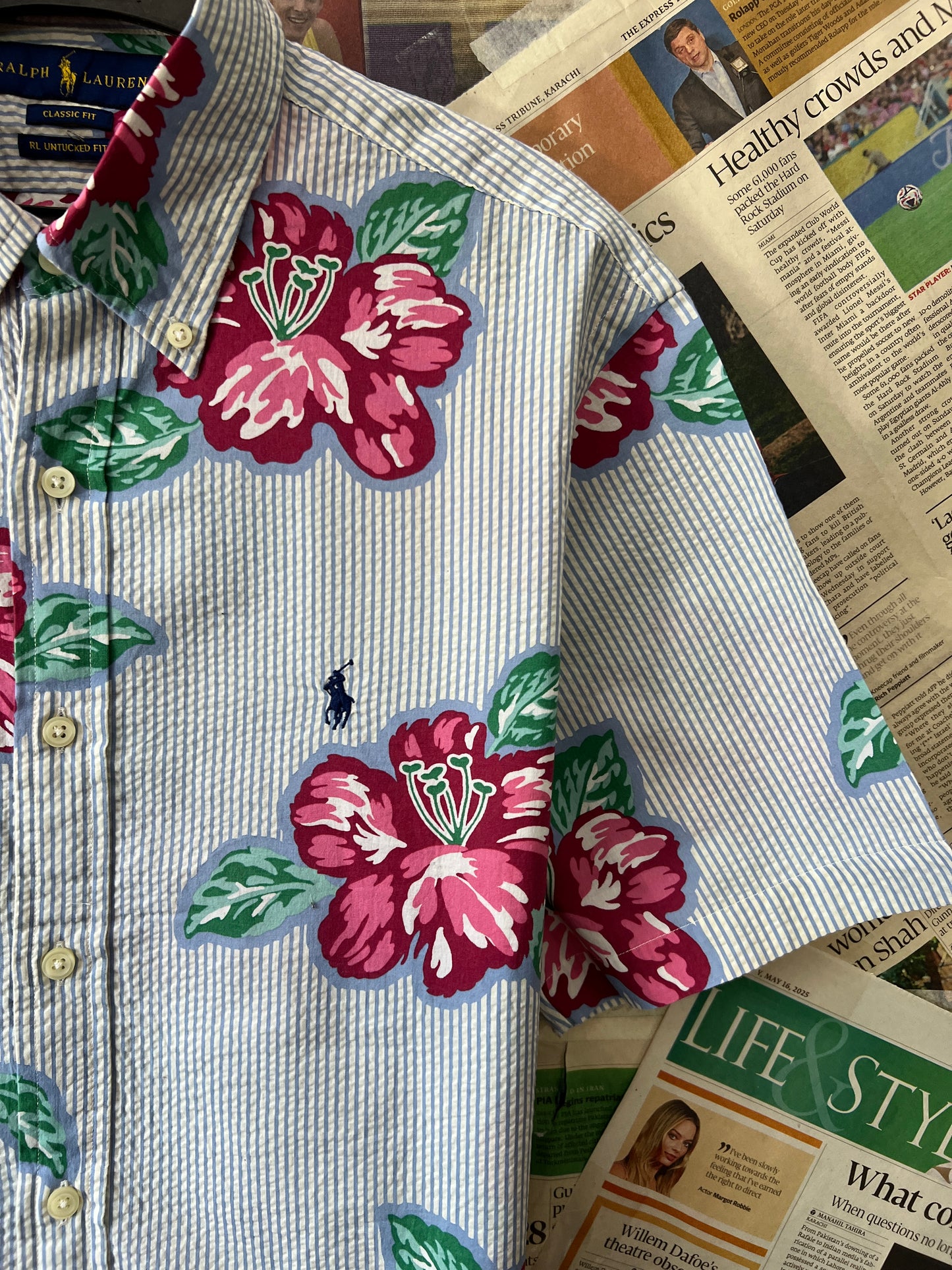 Ralph Lauren® Large | Chest 23 | Hibiscus Floral Stripe Seersucker | Shirt | Cotton