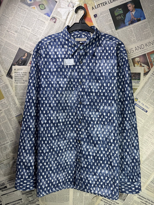 Burberry® L/XL | Chest 24.5 | Space Blue with white clouds | Shirt | Cotton | 3520