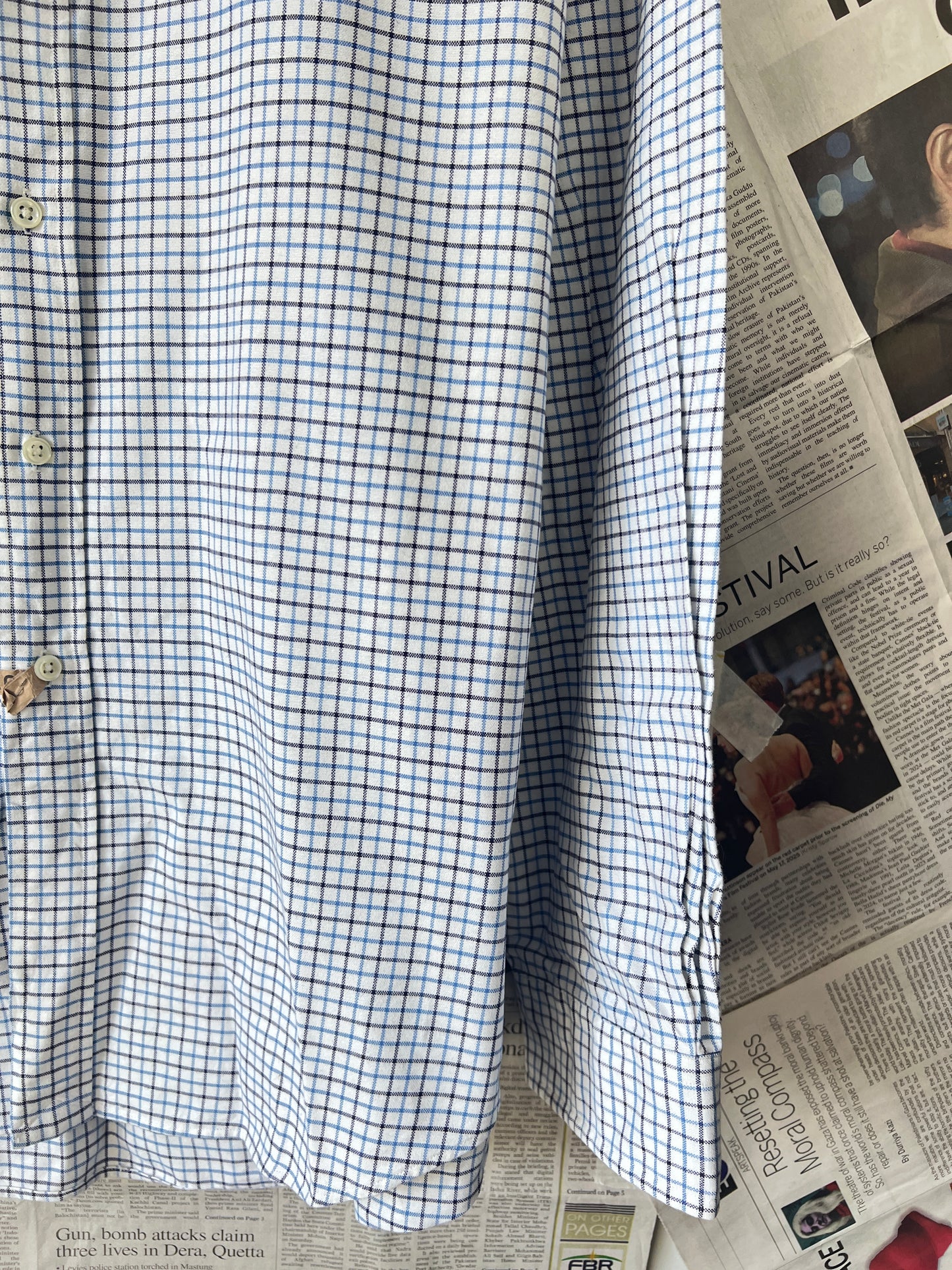 Ralph Lauren® Box Check on White – (Chest: 27)