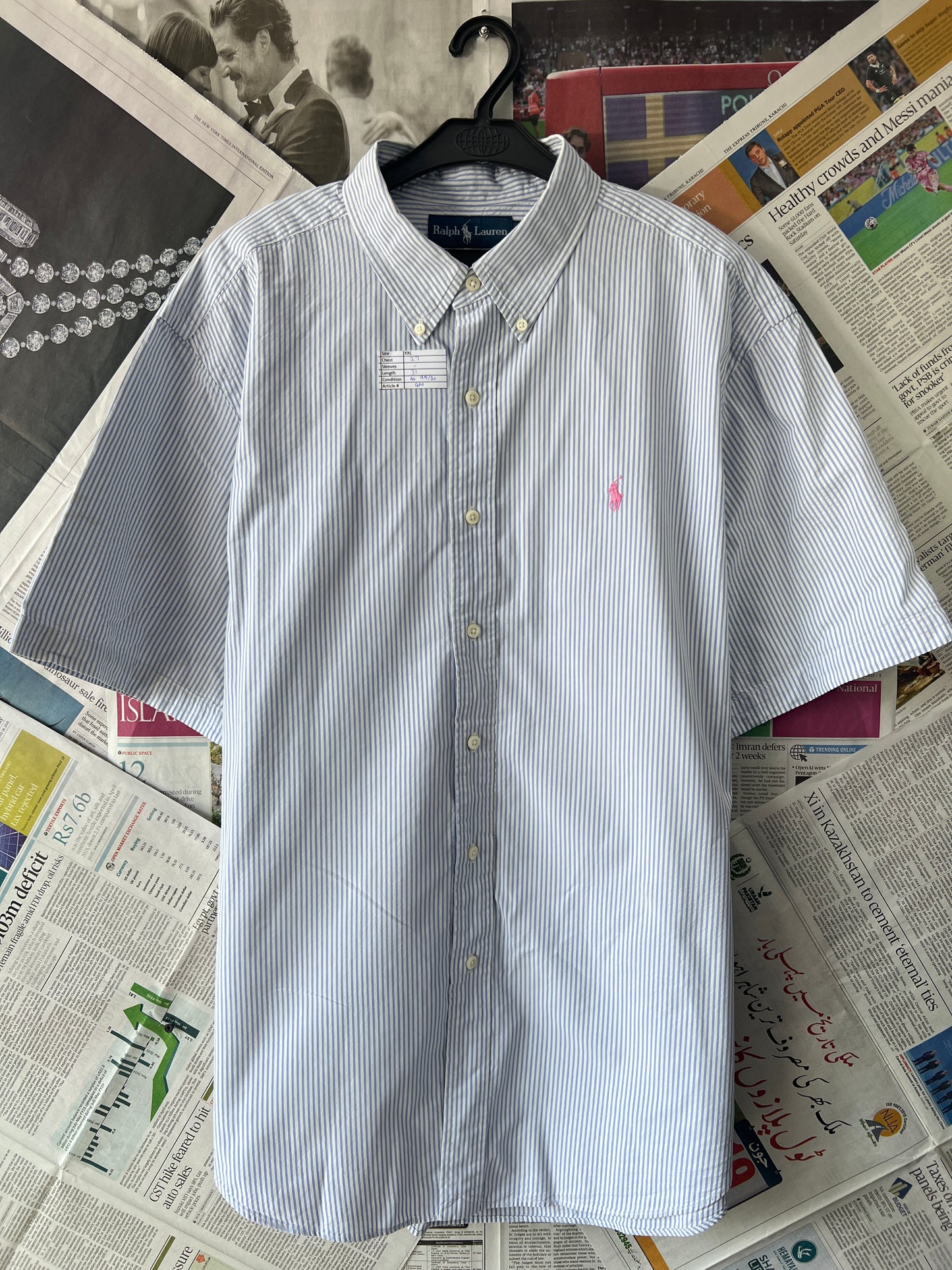 Ralph Lauren® Blue & White Seersucker Fabric – (Chest: 27)