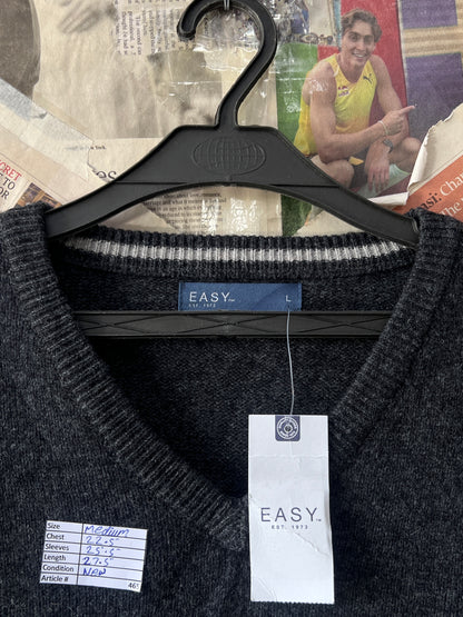 Easy® Medium | Chest 22.5 | Charcoal Grey | Sweater | 100% Wool | 465