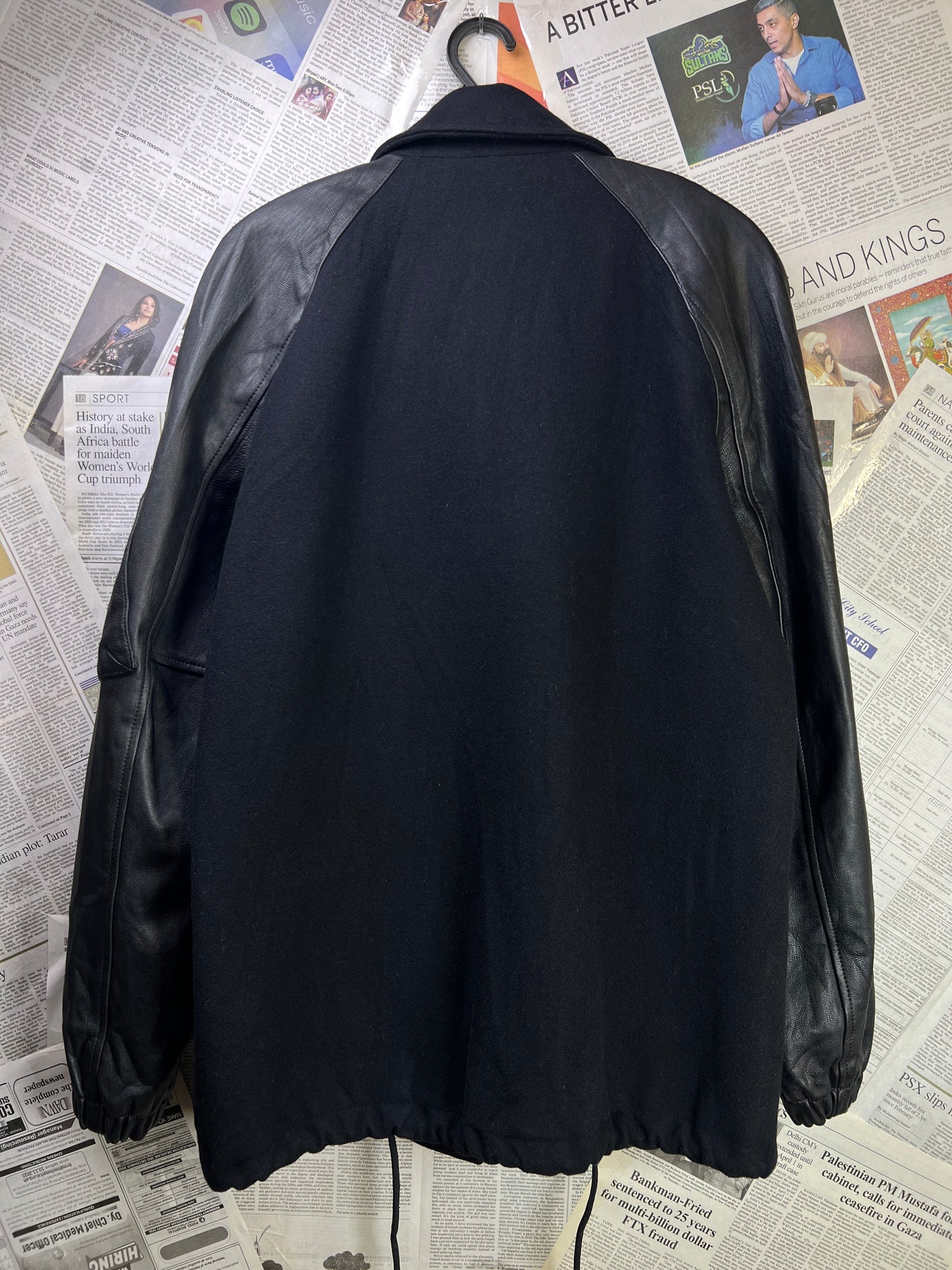 COACH® Medium | Chest 22 | Black | Varsity Jacket | Body 100% Wool & Sleeves 100% Goat Leather | 2128