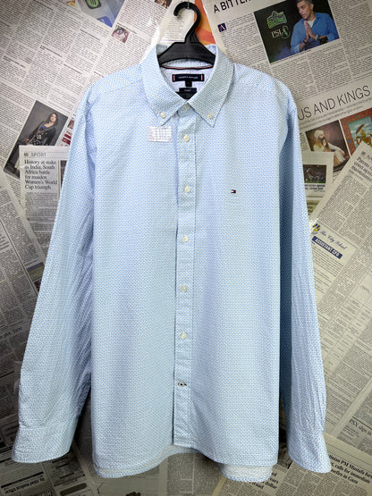 T*mmy Hilfiger® Medium | Chest 22.5 | Blue Geometric Pattern | Shirt  | Cotton | 1785