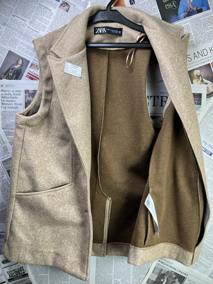 Women- ZARA® Small | Chest 20.5 | Brown | Sleeveless Coat | 1796