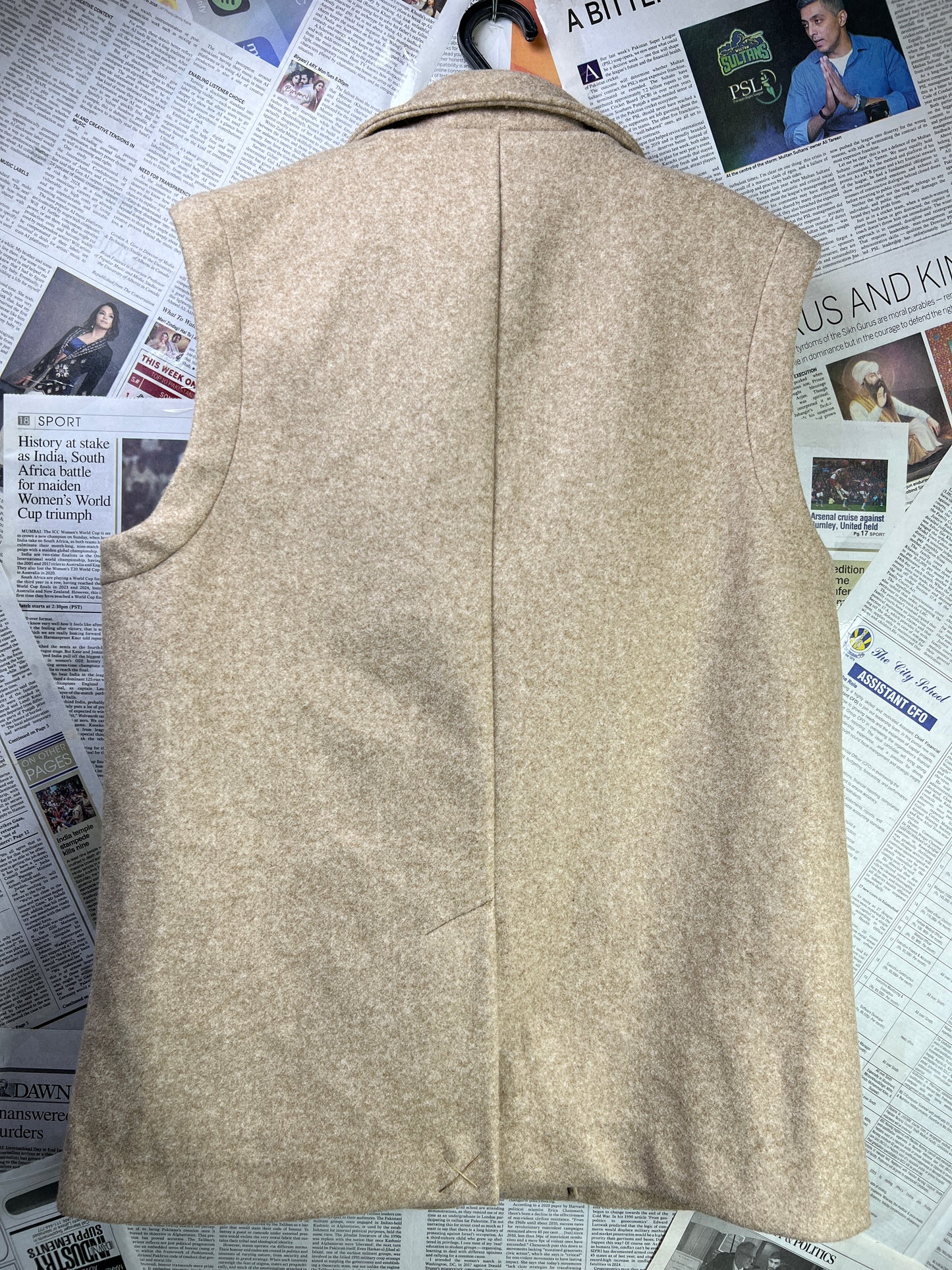 Women- ZARA® Small | Chest 20.5 | Brown | Sleeveless Coat | 1796