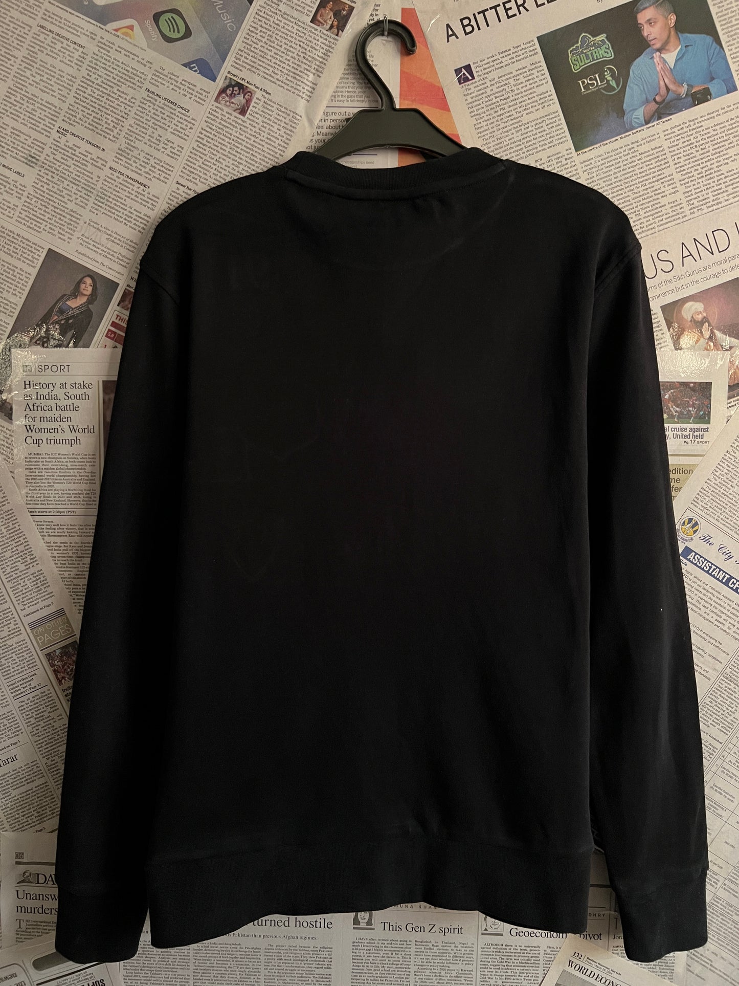 Armani® Small | Chest 19 | Black | Sweat Shirt | Cotton-Elastane | 1797