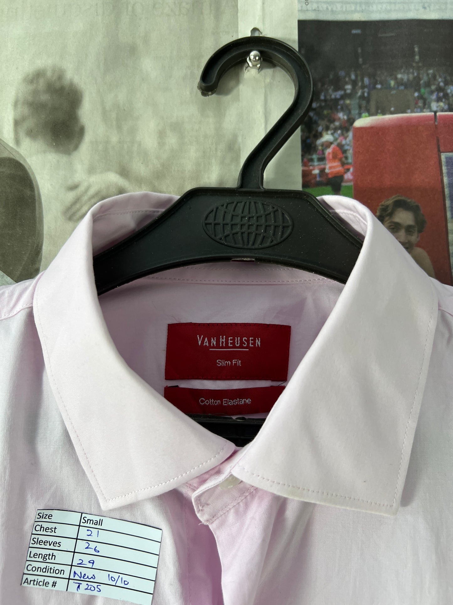 VAN HEUSEN® Peach Shirt – (Chest: 21)