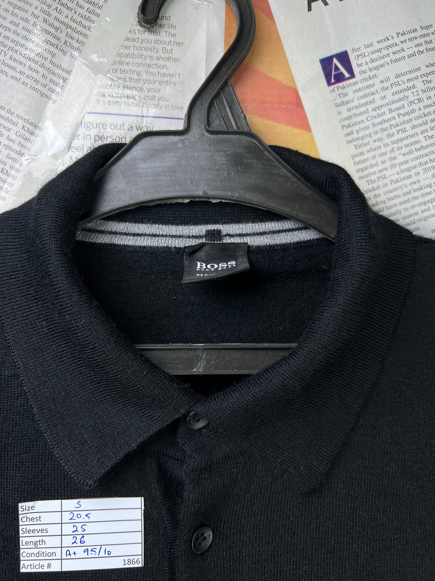 BOSS® Small | Chest 20.5 | Black | Light Pullover Sweater | Virgin Wool | 1866