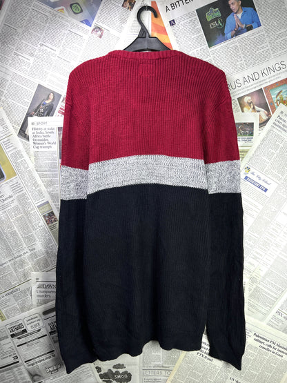 Guess® Medium | Chest 22.5 | Red & Black | Sweater | Cotton | 1924